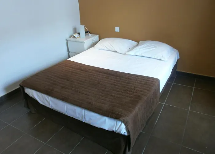 Restaurant La Fregate لا سين سور مير