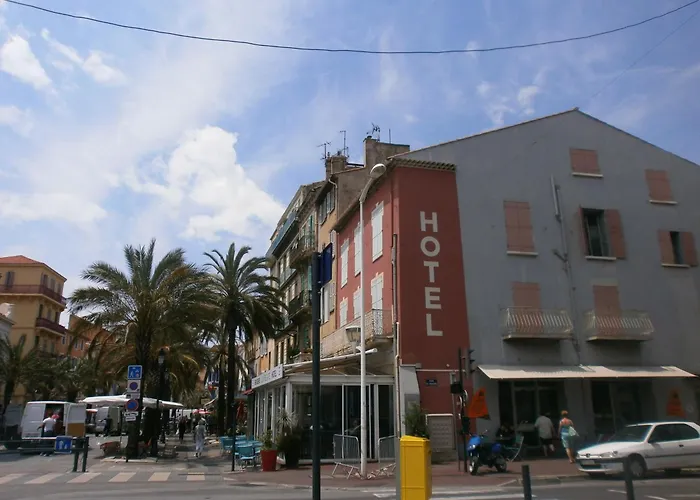 Restaurant La Fregate لا سين سور مير