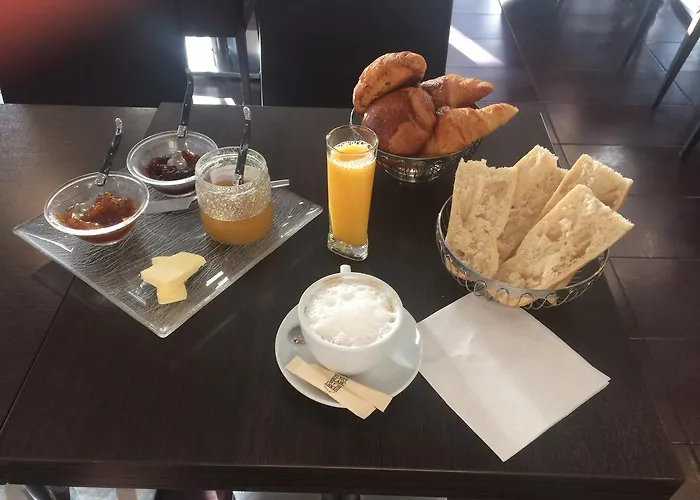 فندق Restaurant La Fregate *