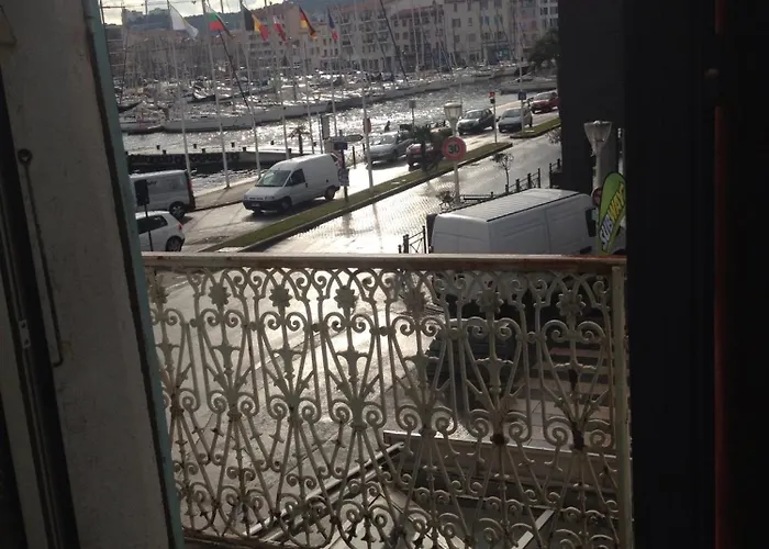 Restaurant La Fregate فندق *