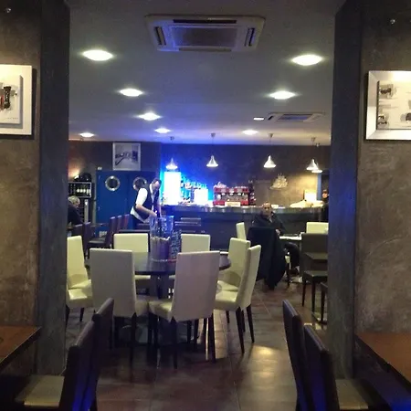 拉弗雷格特餐厅酒店