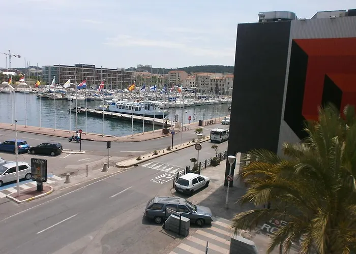 Hotel Restaurant La Fregate La Seyne-sur-Mer